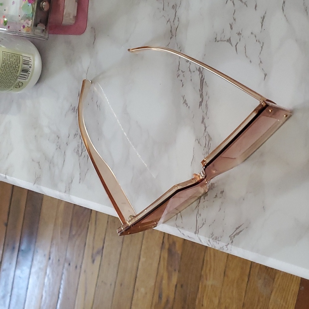 Large Oversized Frame Amber Colored Sunglasses - image 2